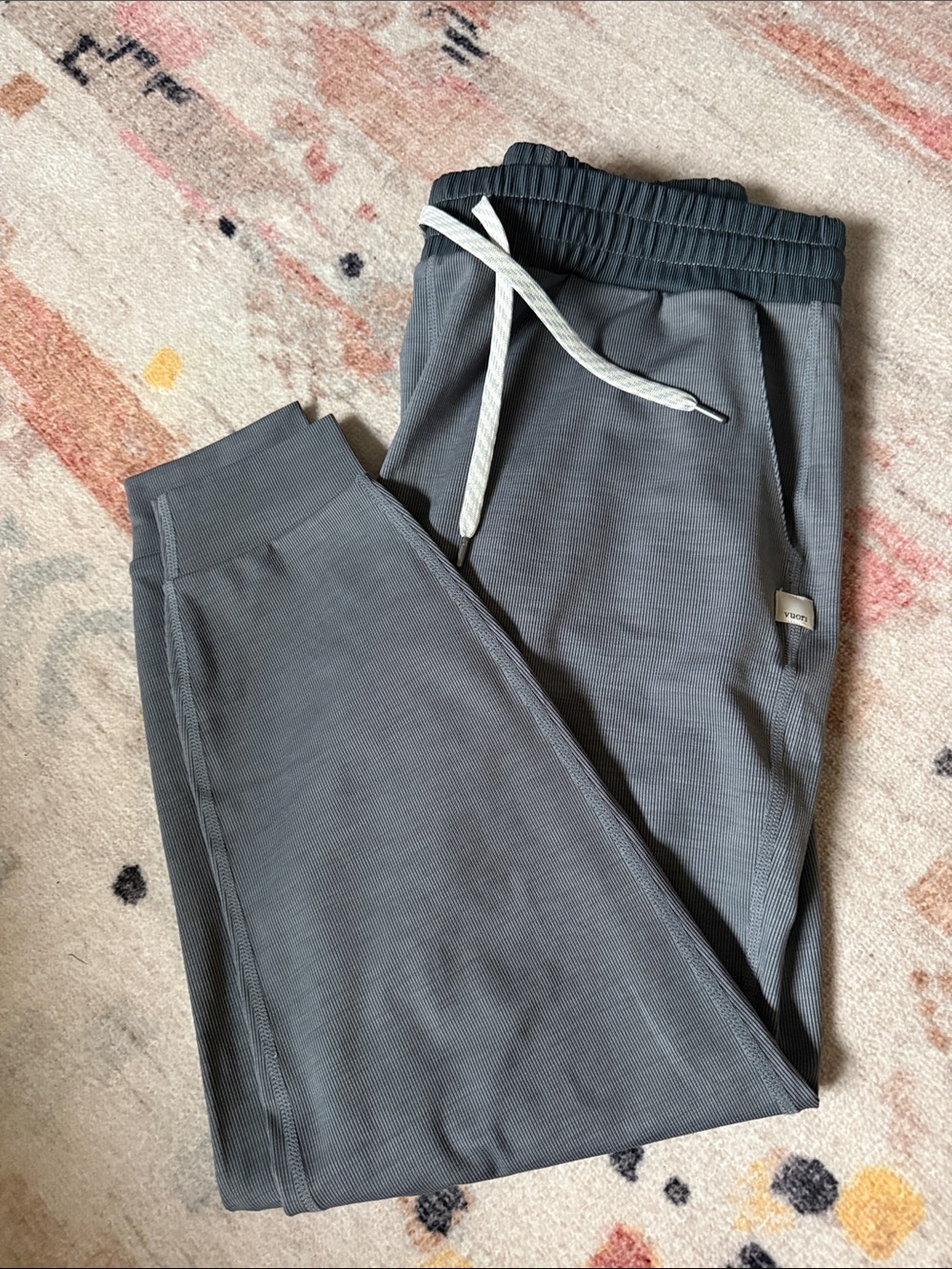 Women’s Gray Knit Drawstring Jogger Pants
